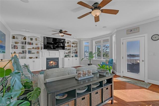 27 Rileys WAY, Hampton, VA 23664