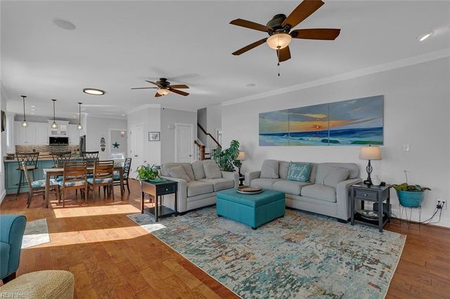 27 Rileys WAY, Hampton, VA 23664