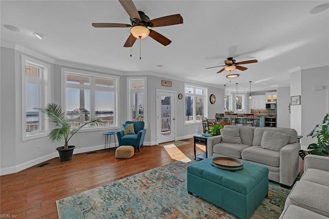 27 Rileys WAY, Hampton, VA 23664