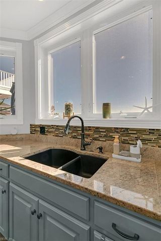 27 Rileys WAY, Hampton, VA 23664