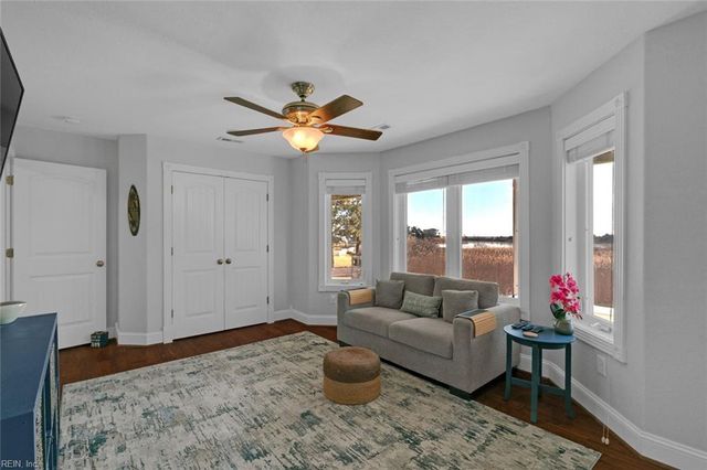 27 Rileys WAY, Hampton, VA 23664