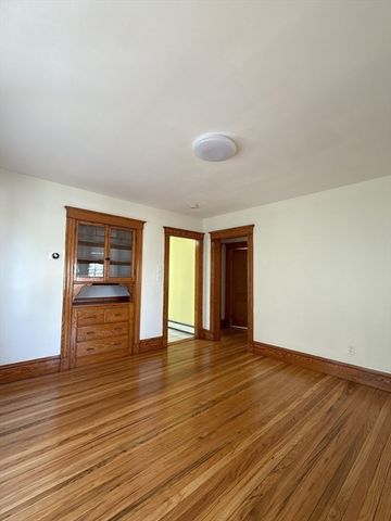 156 Jaques St 2, Somerville, MA 02145