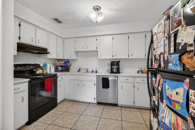 1140 DOSSEYWOOD LANE, Lakeland, FL 33811