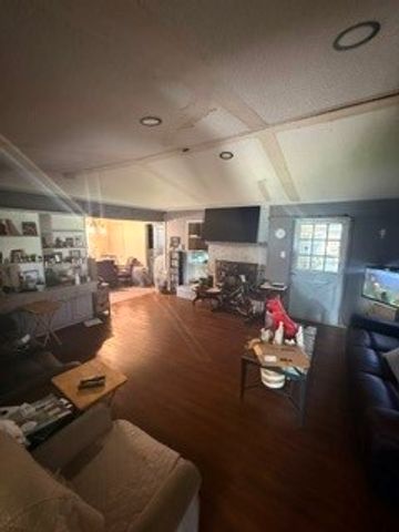 1314 Holt Avenue, Desoto, TX 75115