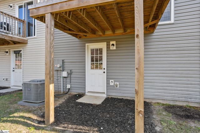 104 Verdant Leaf Way, Greenville, SC 29617