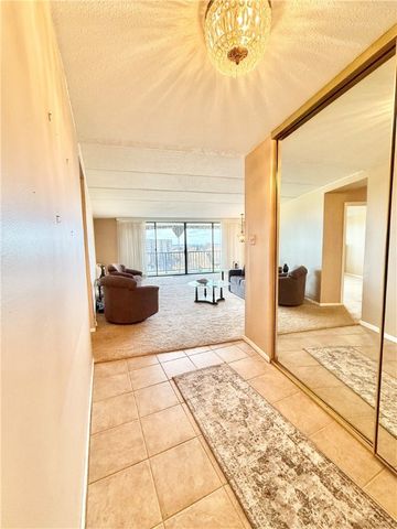 1160 Bower Hill Rd 302c, Mt Lebanon, PA 15243