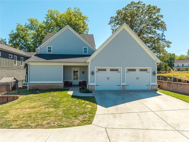 190 Chestnut Street, Ball Ground, GA 30107
