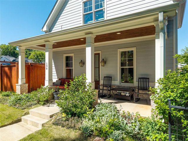 190 Chestnut Street, Ball Ground, GA 30107
