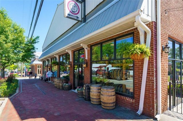 190 Chestnut Street, Ball Ground, GA 30107