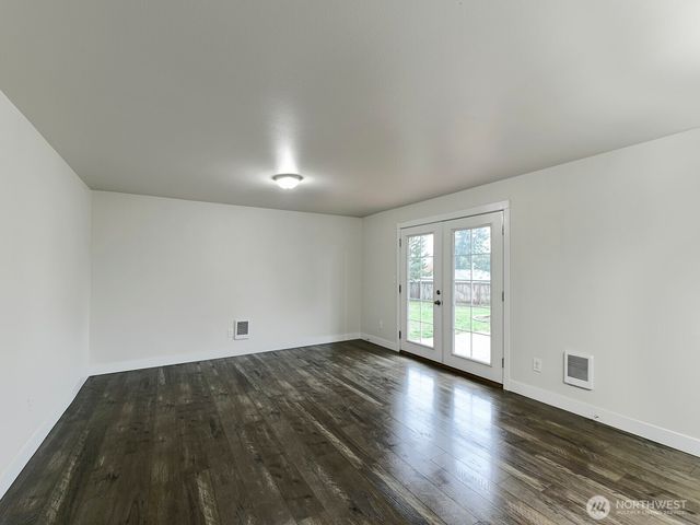 108 Washington Court SE, Yelm, WA 98597