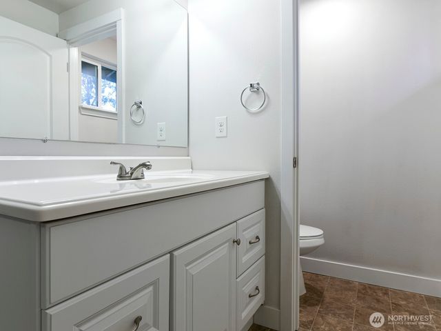 108 Washington Court SE, Yelm, WA 98597