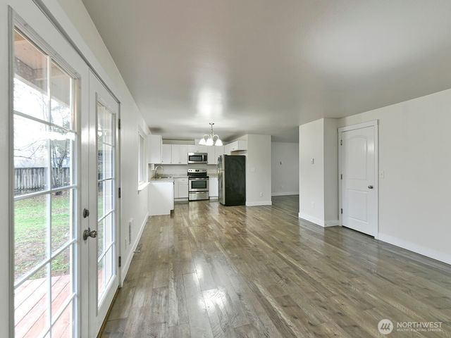 108 Washington Court SE, Yelm, WA 98597