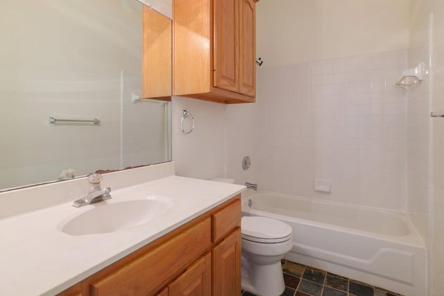 216 WEST OAK LOOP, Cedar Creek, TX 78612