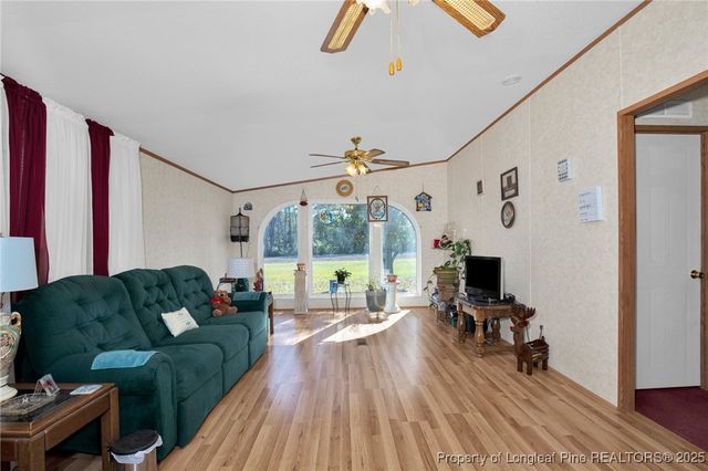 424 Bullard Road, Autryville, NC 28318