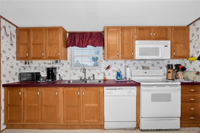 424 Bullard Road, Autryville, NC 28318