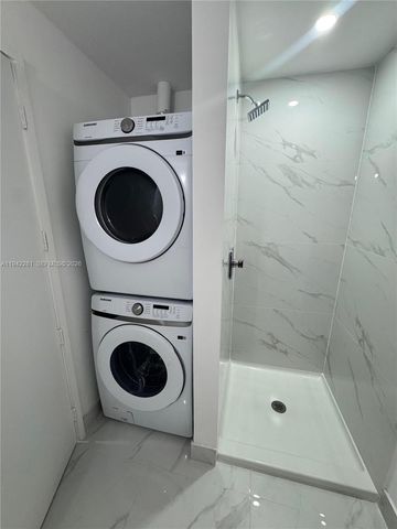 700 NE 24 907, Miami, FL 33137