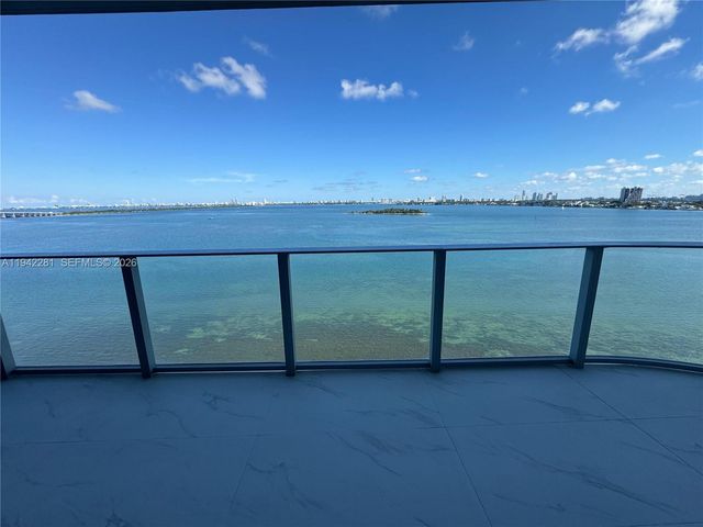 700 NE 24 907, Miami, FL 33137