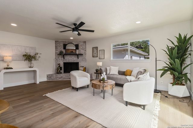 631 Robinhood, San Antonio, TX 78209