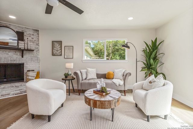 631 Robinhood, San Antonio, TX 78209