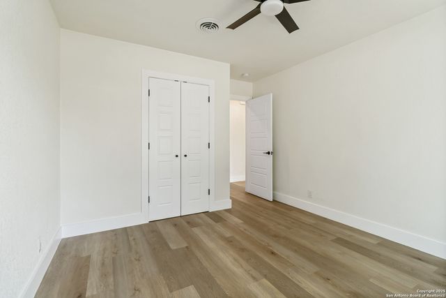 631 Robinhood, San Antonio, TX 78209