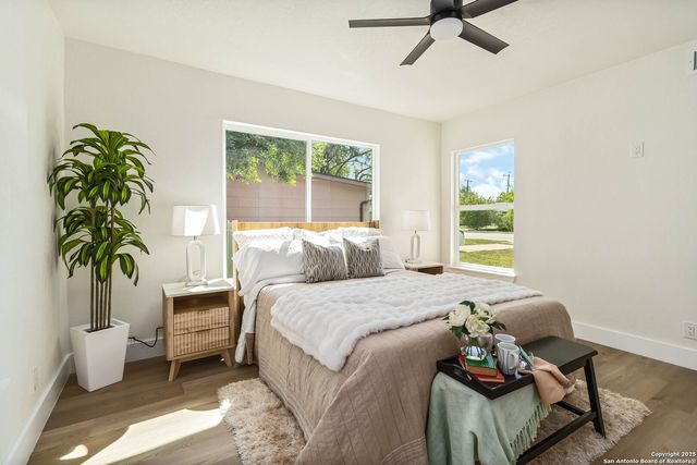 631 Robinhood, San Antonio, TX 78209