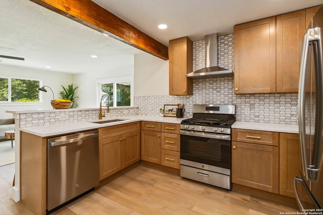 631 Robinhood, San Antonio, TX 78209