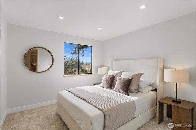 7036 NE 161st Street, Kenmore, WA 98028