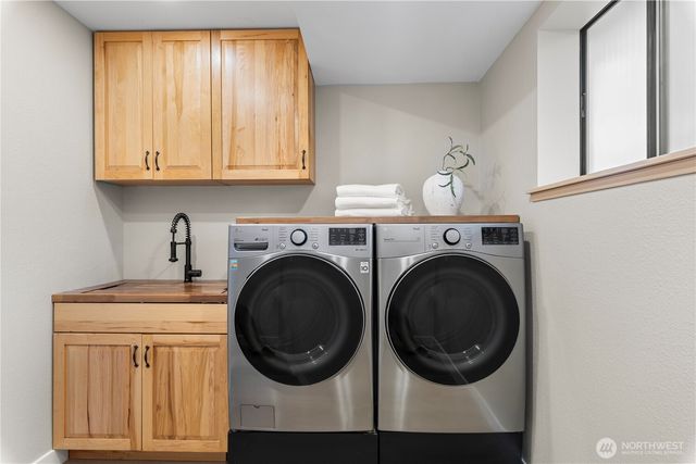 7036 NE 161st Street, Kenmore, WA 98028