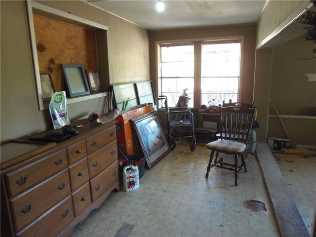 916 Marriott Dr, Portland, TX 78374