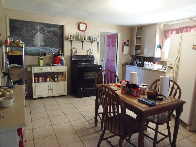 916 Marriott Dr, Portland, TX 78374