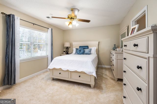 195 Woodgate Drive, Fayetteville, GA 30214