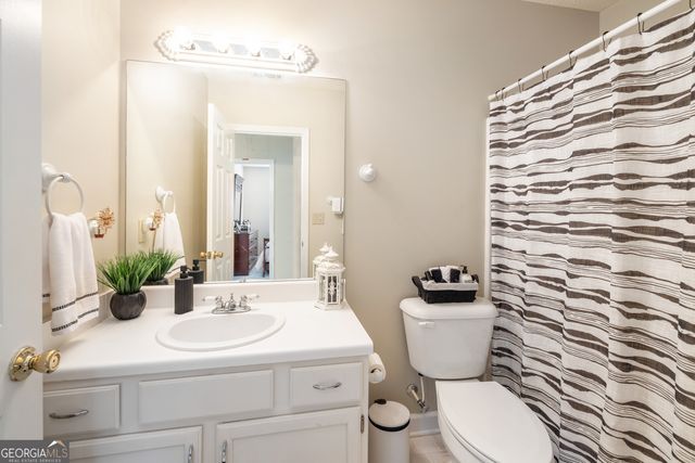 195 Woodgate Drive, Fayetteville, GA 30214