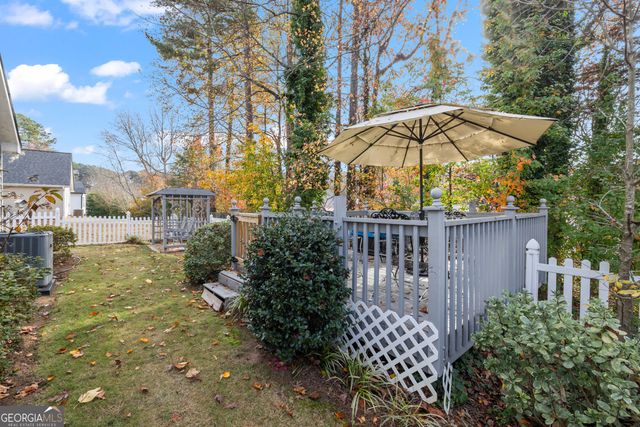 195 Woodgate Drive, Fayetteville, GA 30214