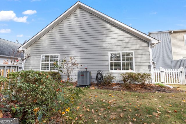 195 Woodgate Drive, Fayetteville, GA 30214