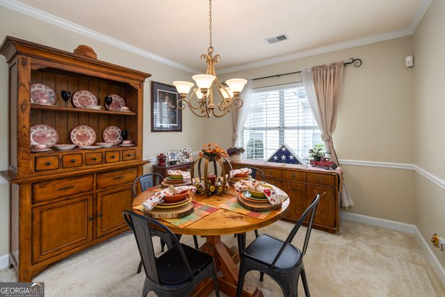 195 Woodgate Drive, Fayetteville, GA 30214