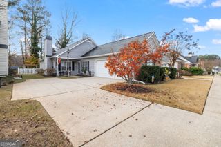 195 Woodgate Drive, Fayetteville, GA 30214