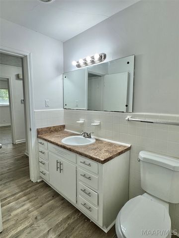 2557 WOODLEY Road, Montgomery, AL 36111
