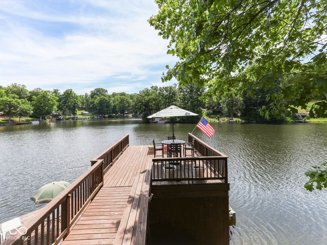 8291 S Kinman Drive, Nineveh, IN 46164
