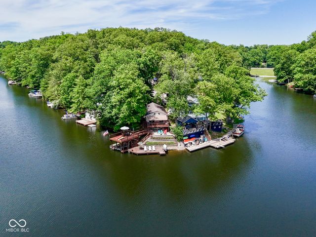 8291 S Kinman Drive, Nineveh, IN 46164