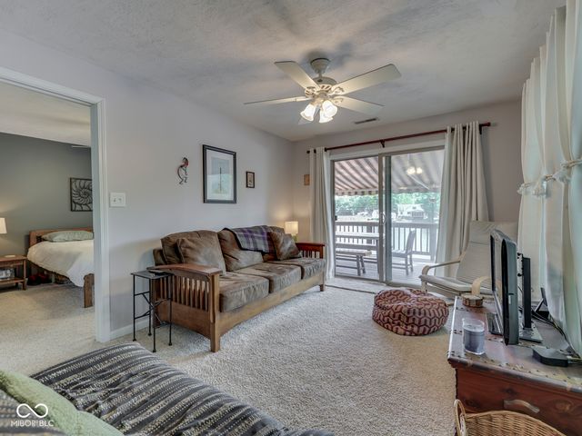 8291 S Kinman Drive, Nineveh, IN 46164