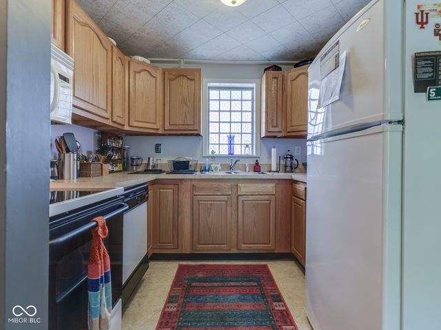 8291 S Kinman Drive, Nineveh, IN 46164