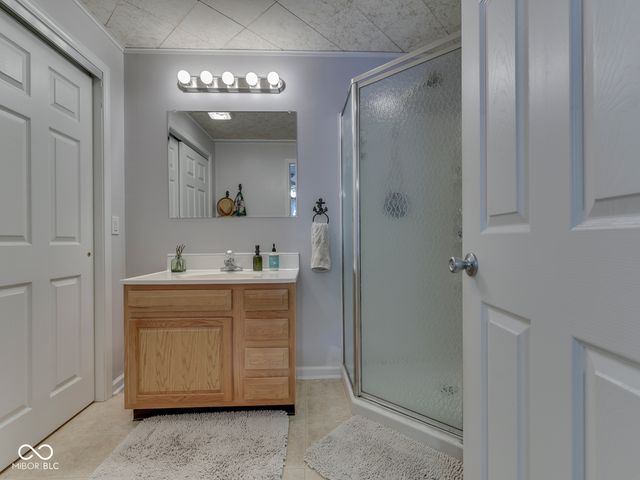 8291 S Kinman Drive, Nineveh, IN 46164