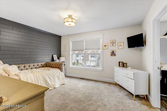 22 Ross Terrace, Manalapan, NJ 07726