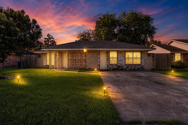 1219 Fallbrook Drive, Houston, TX 77038