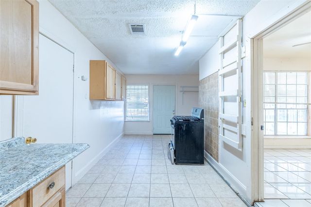 1219 Fallbrook Drive, Houston, TX 77038