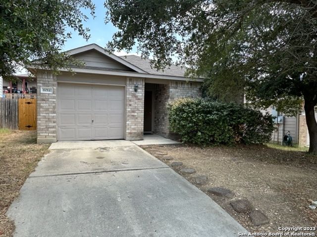 6014 BEAR CYN, San Antonio, TX 78252