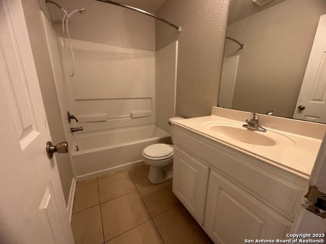 6014 BEAR CYN, San Antonio, TX 78252