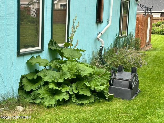 191 E Riley Avenue, Wasilla, AK 99654
