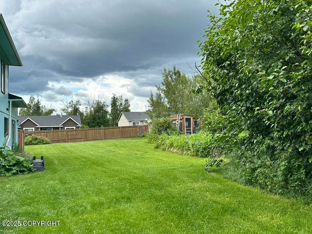 191 E Riley Avenue, Wasilla, AK 99654