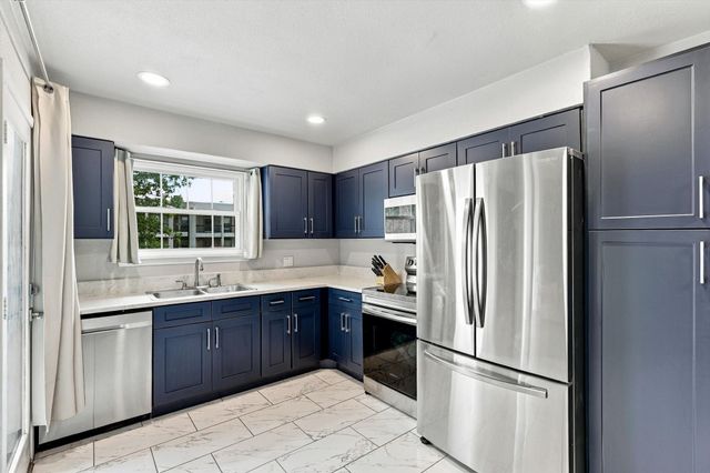 5335 Bent Tree Forest Drive 216, Dallas, TX 75248